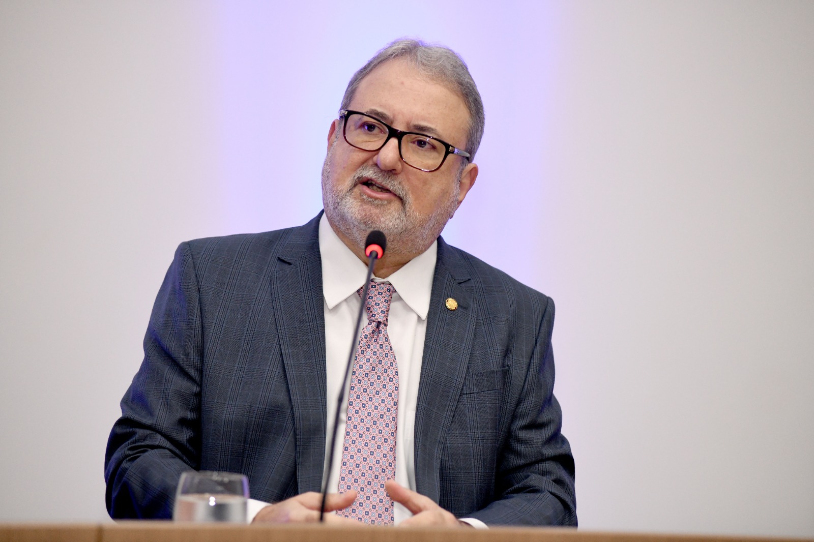 Desembargador do TJPE Jorge Américo. 