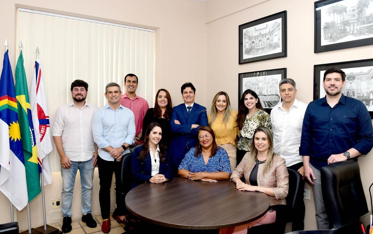 Foto da notícia - Gabinete do desembargador Isaias Lins apresenta produtividade exitosa no TJPE 